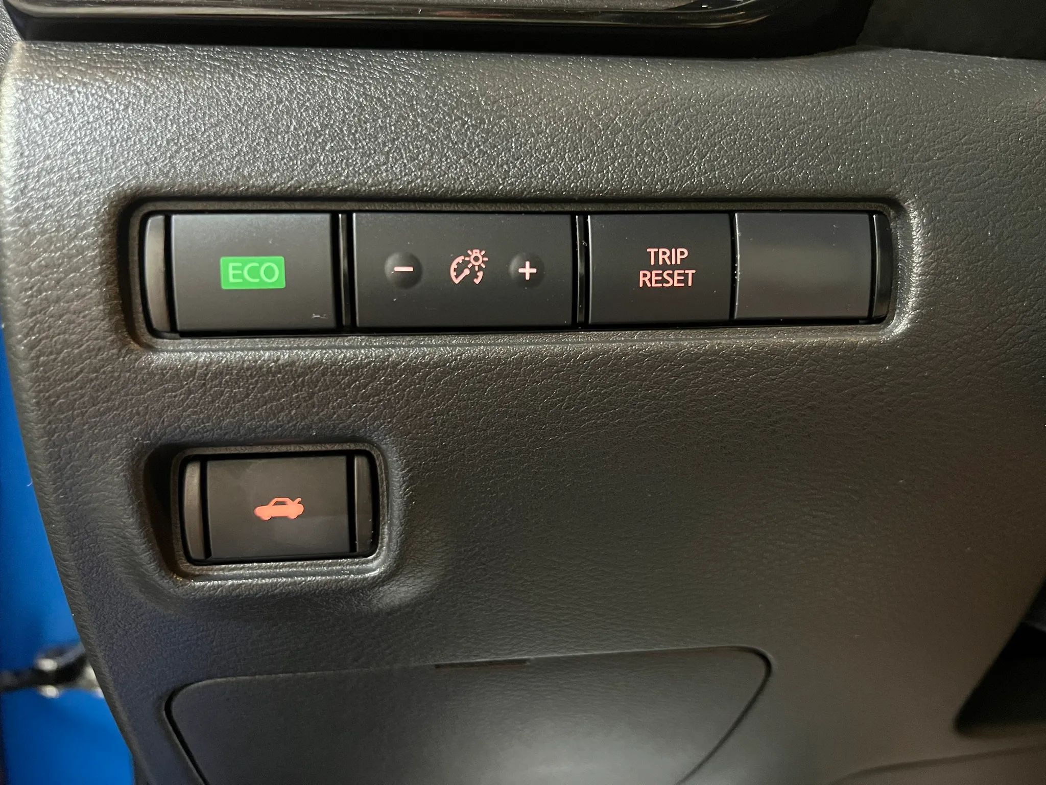2024 Nissan Sentra SV - Photo 17