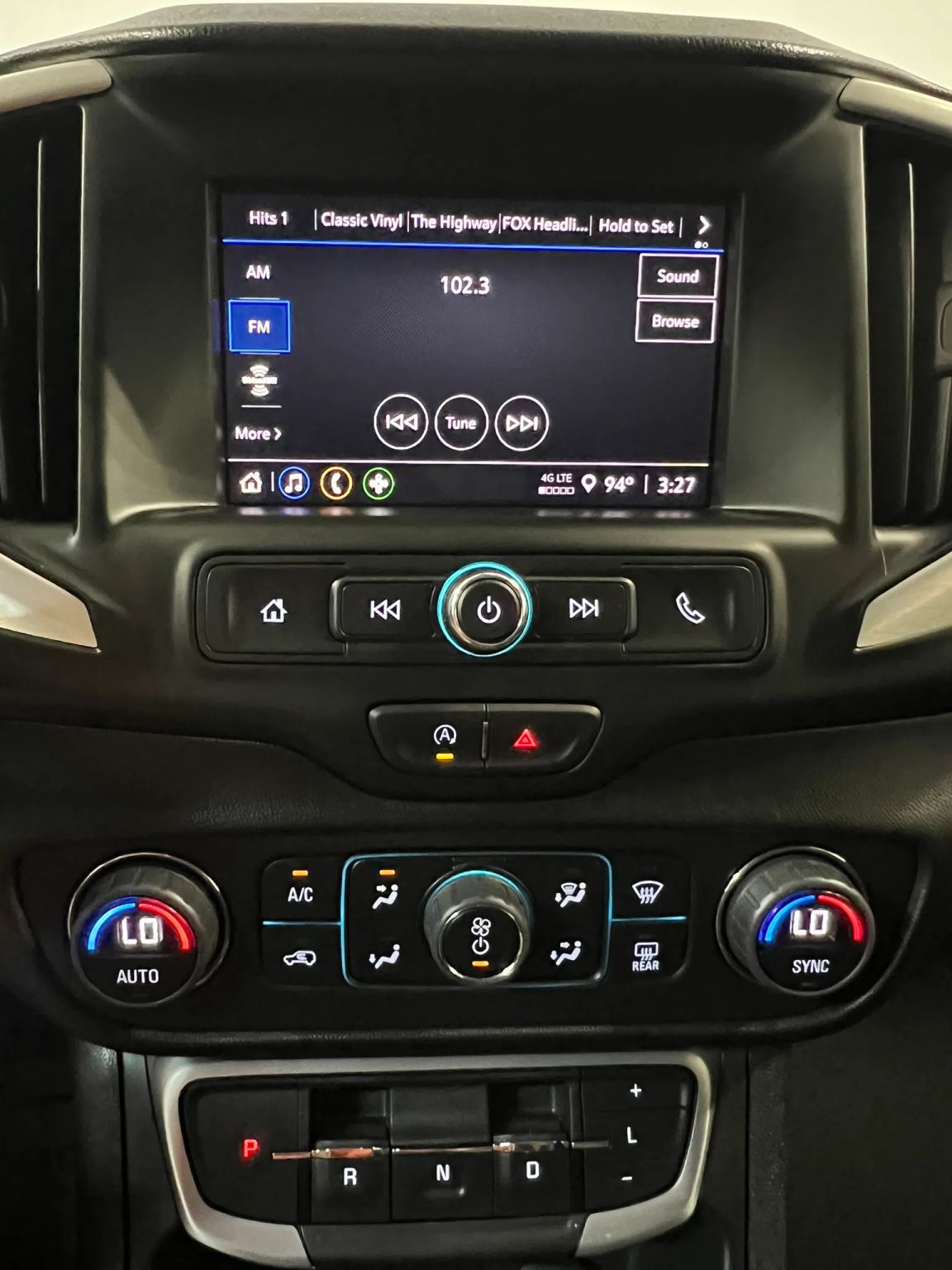 2023 GMC Terrain SLE - Photo 16