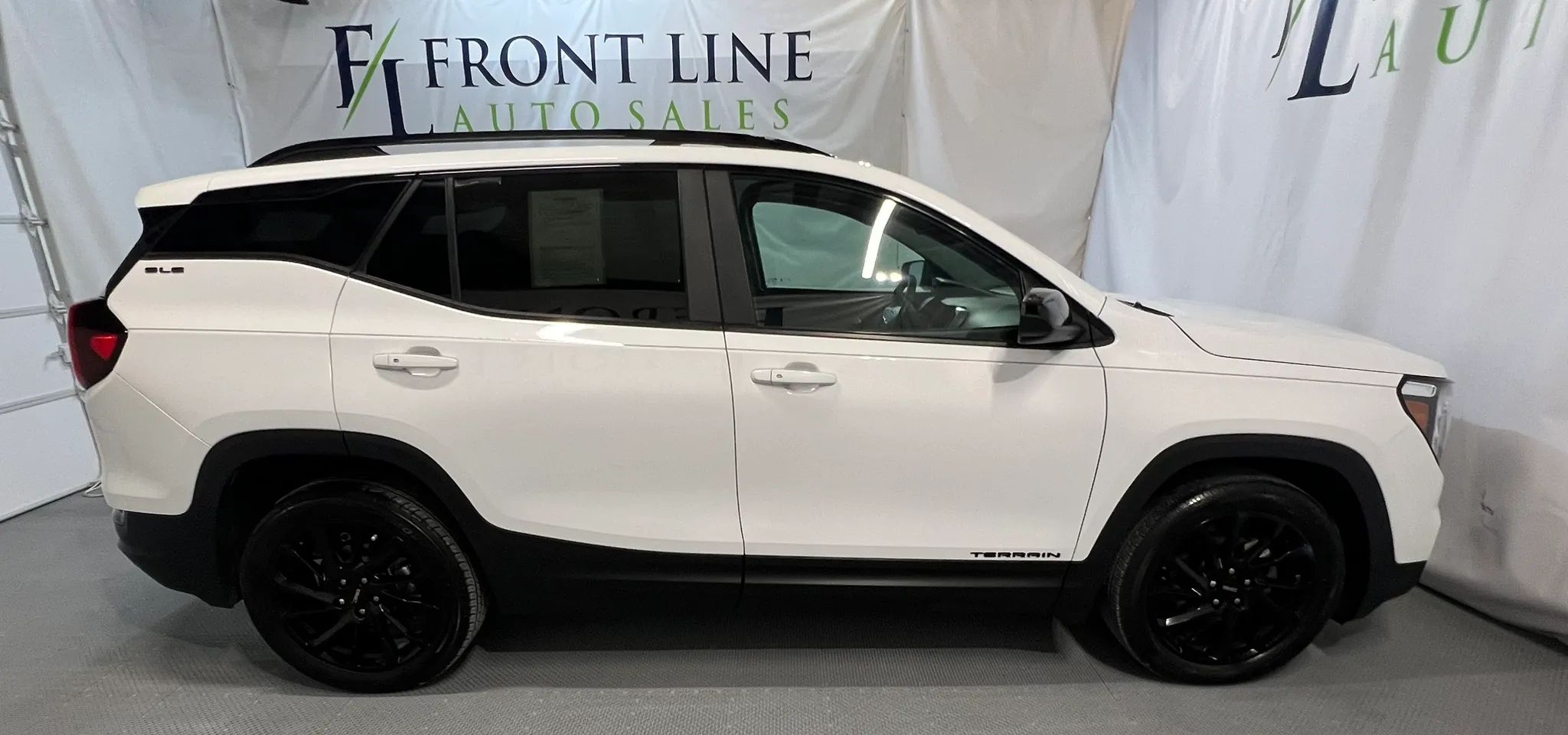 2023 GMC Terrain SLE - Photo 8