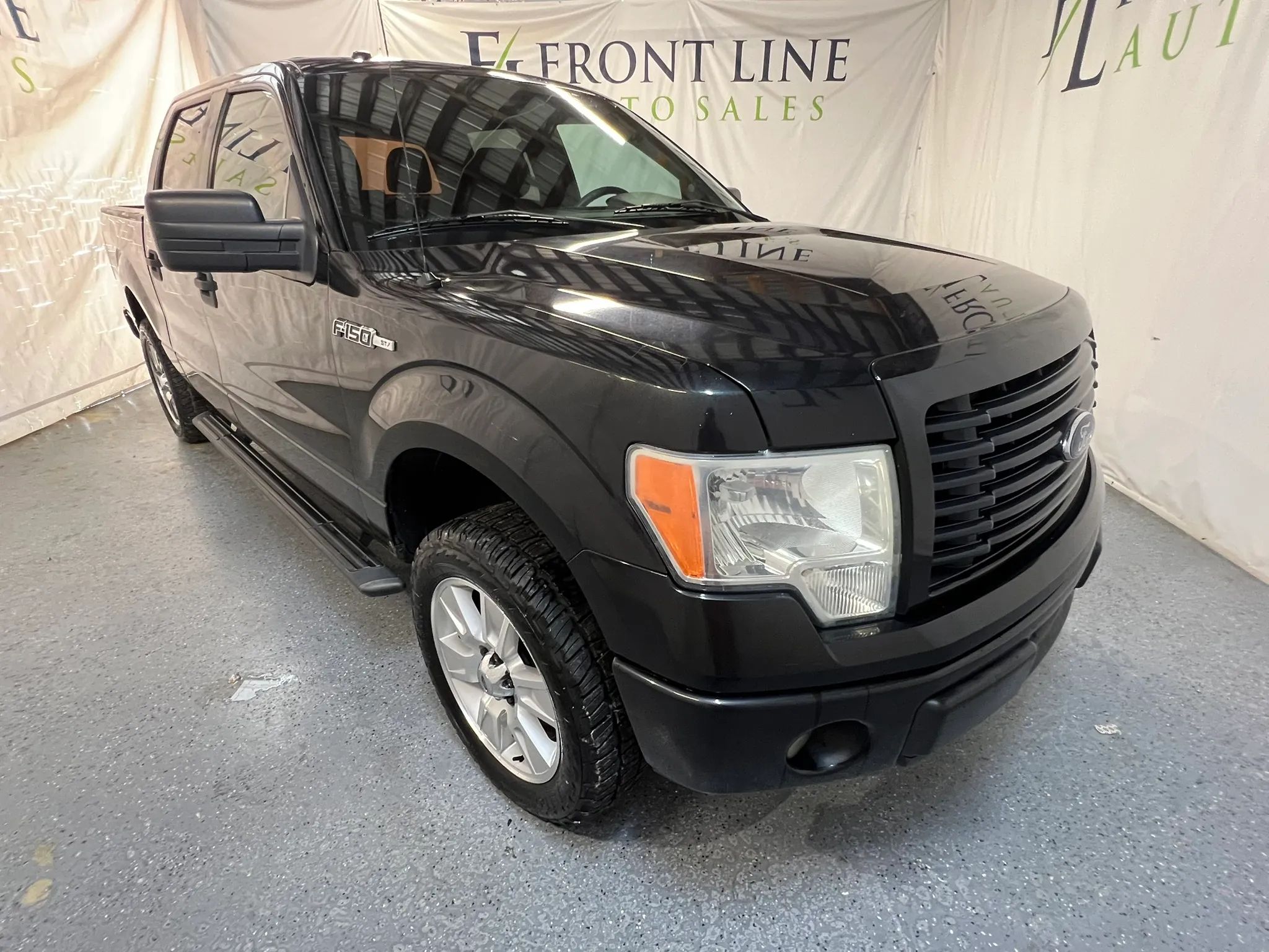2014 Ford F-150 STX SuperCrew 145-in's photo