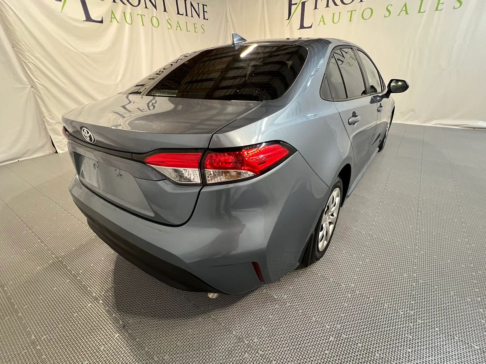 2025 Toyota Corolla LE - Photo 7