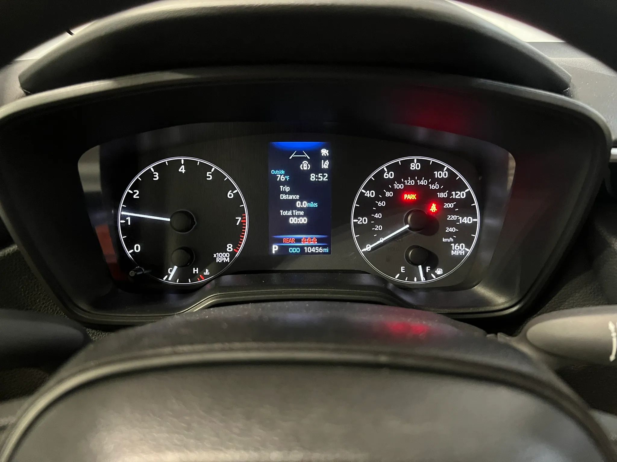 2025 Toyota Corolla LE - Photo 16