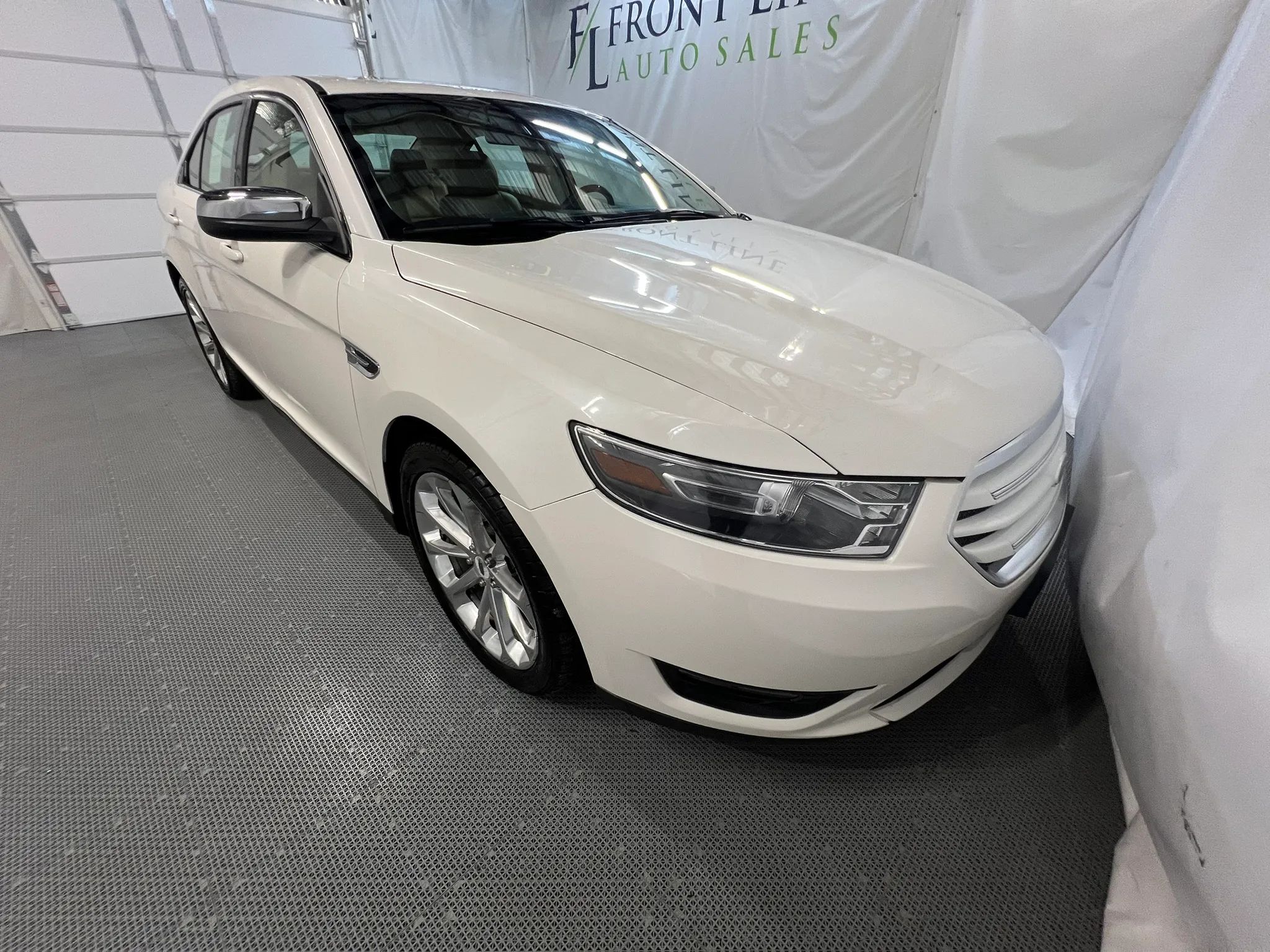 2015 Ford Taurus