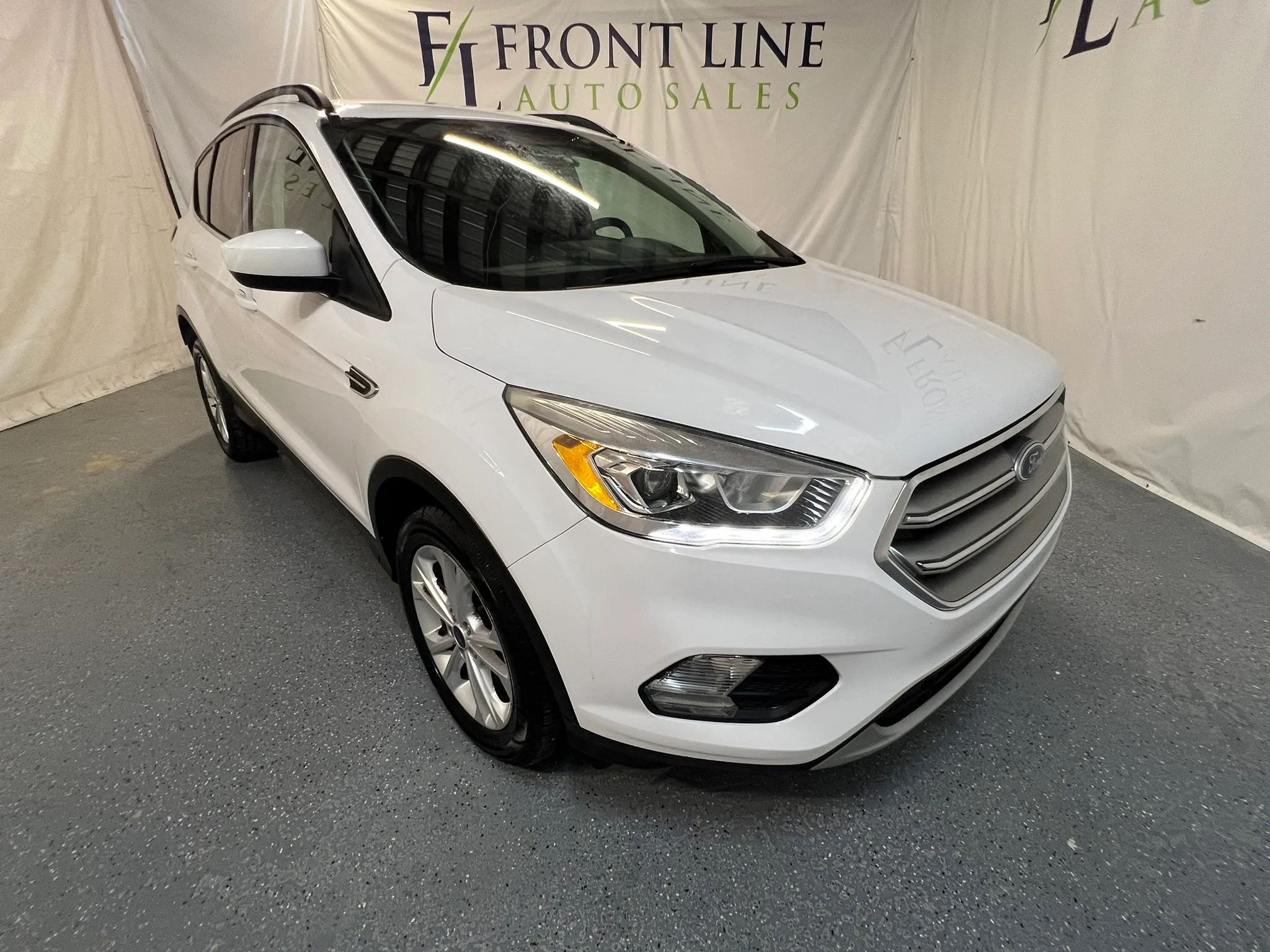 2017 Ford Escape SE's photo
