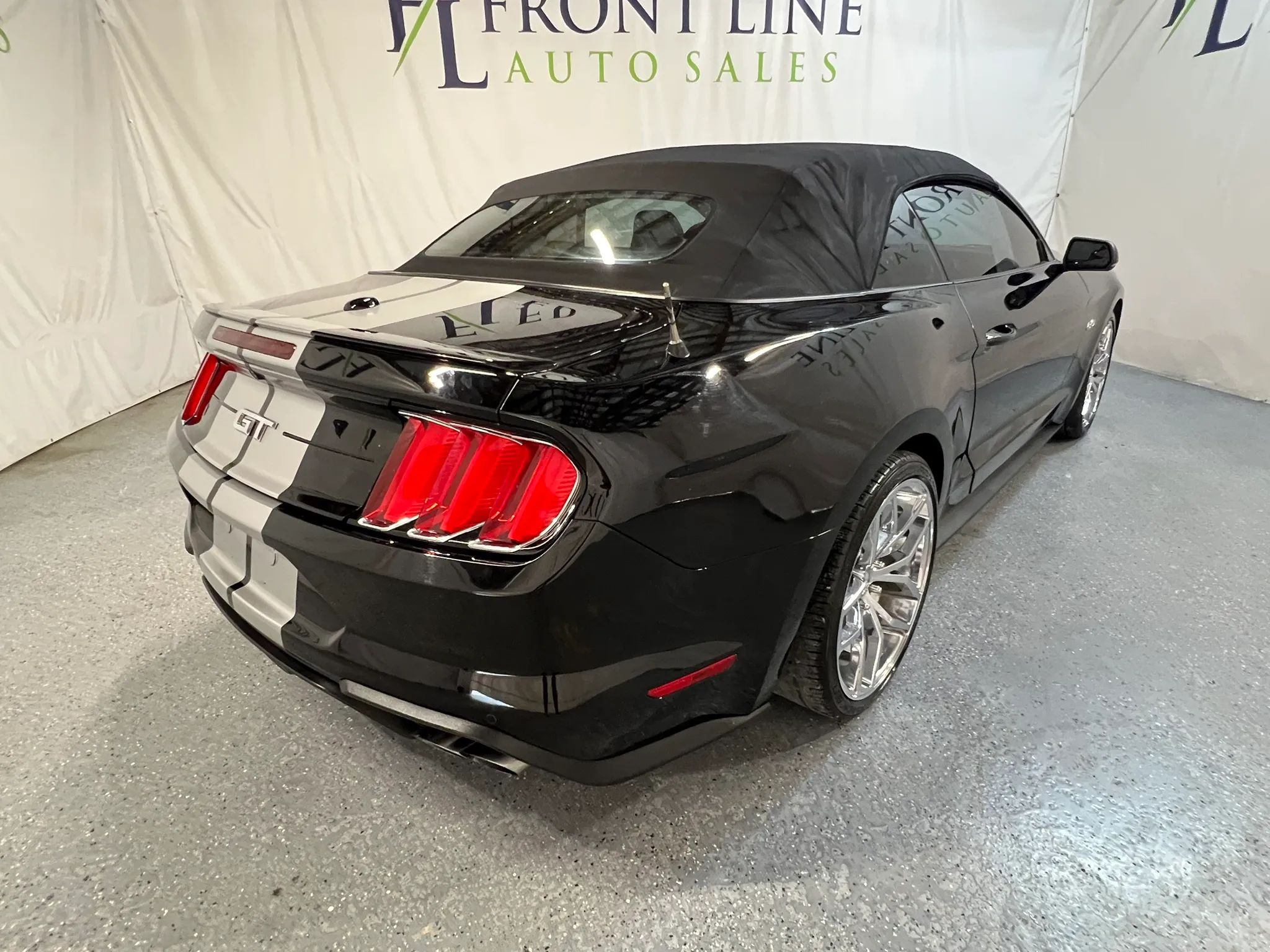 2018 Ford Mustang GT Premium - Photo 8